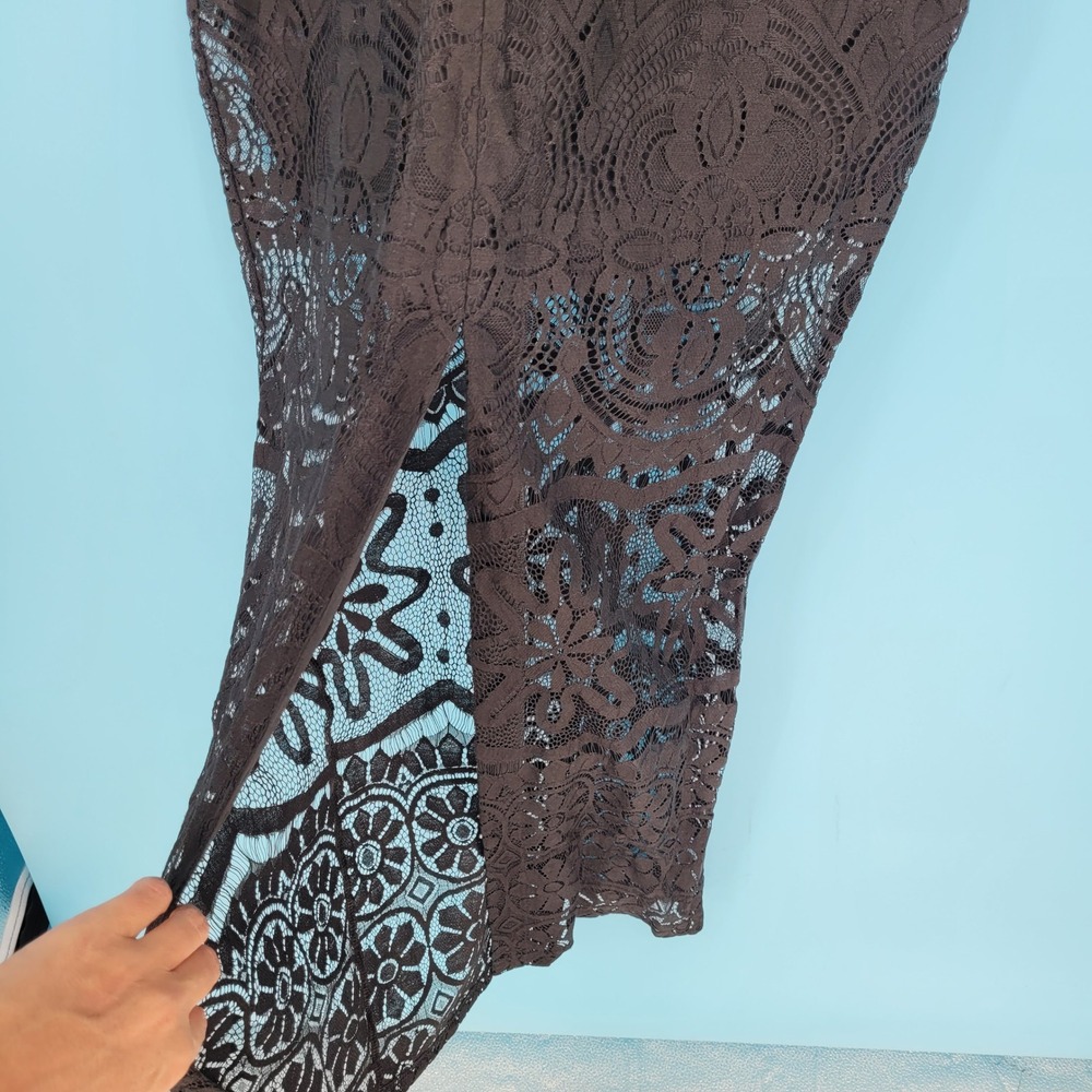 NWT Express Black Lace Maxi Dress Womens Medium Crochet Gothic feminine fitted - Picture 5 of 9